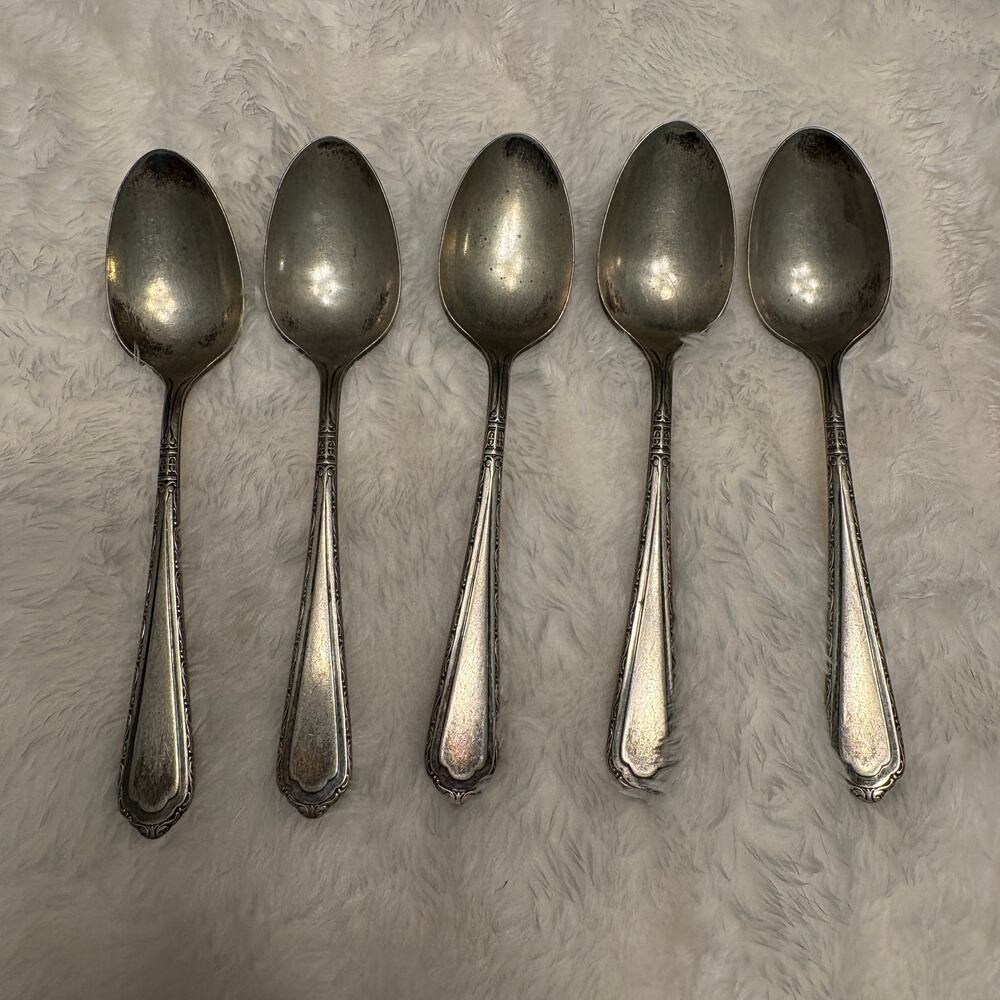 Vintage Cromwell Silver Plate Set Set 5 Spoons 6" Flatware Silverplate